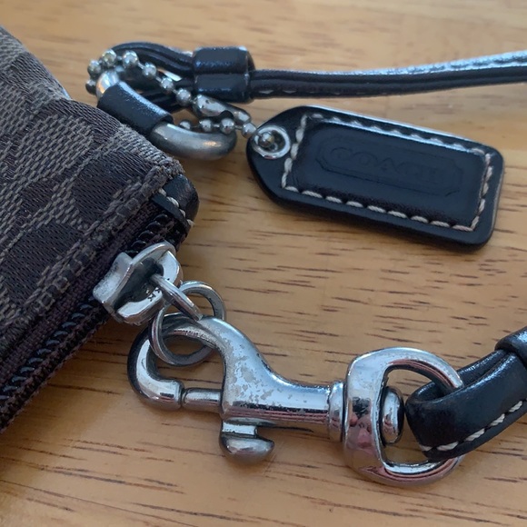 Coach Wristlet - Picture 3 of 10